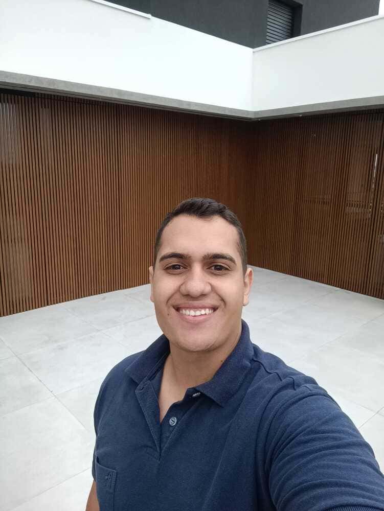 QUEM-SOMOS-GUSTAVO-PERFIL-FONSECA-ESQUADRIAS-DE-ALUMÍNIO-PORTAS-E-JANELAS-DE-ALUMINIO-SÃO-JOSÉ-DOS-CAMPOS
